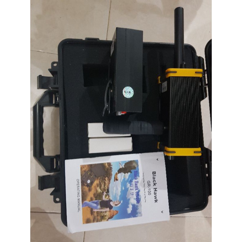 GR 100 BLACKHAWK LONG RANGE GOLD DETECTOR