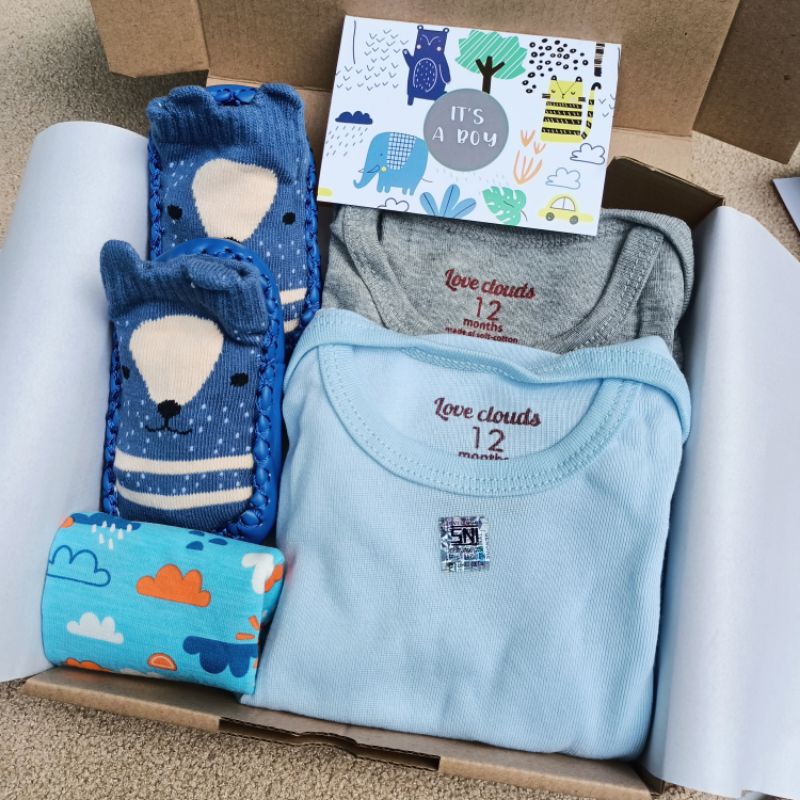 Hampers Bayi Kado Bayi baju sepatu bayi jumpers SNI