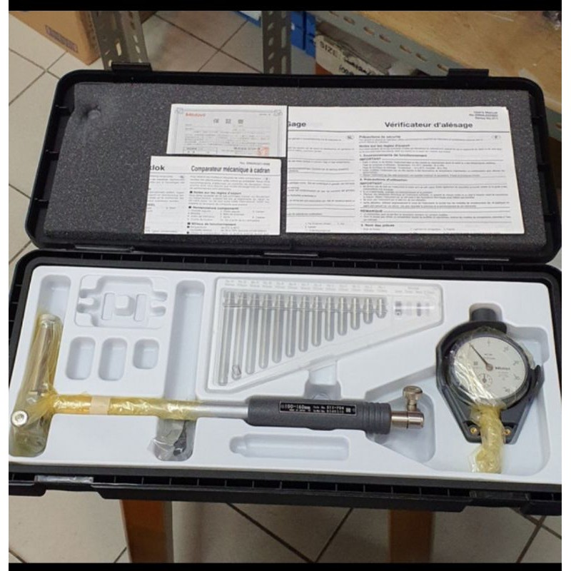 mitutoyo original 511-714 dial bore gauge
