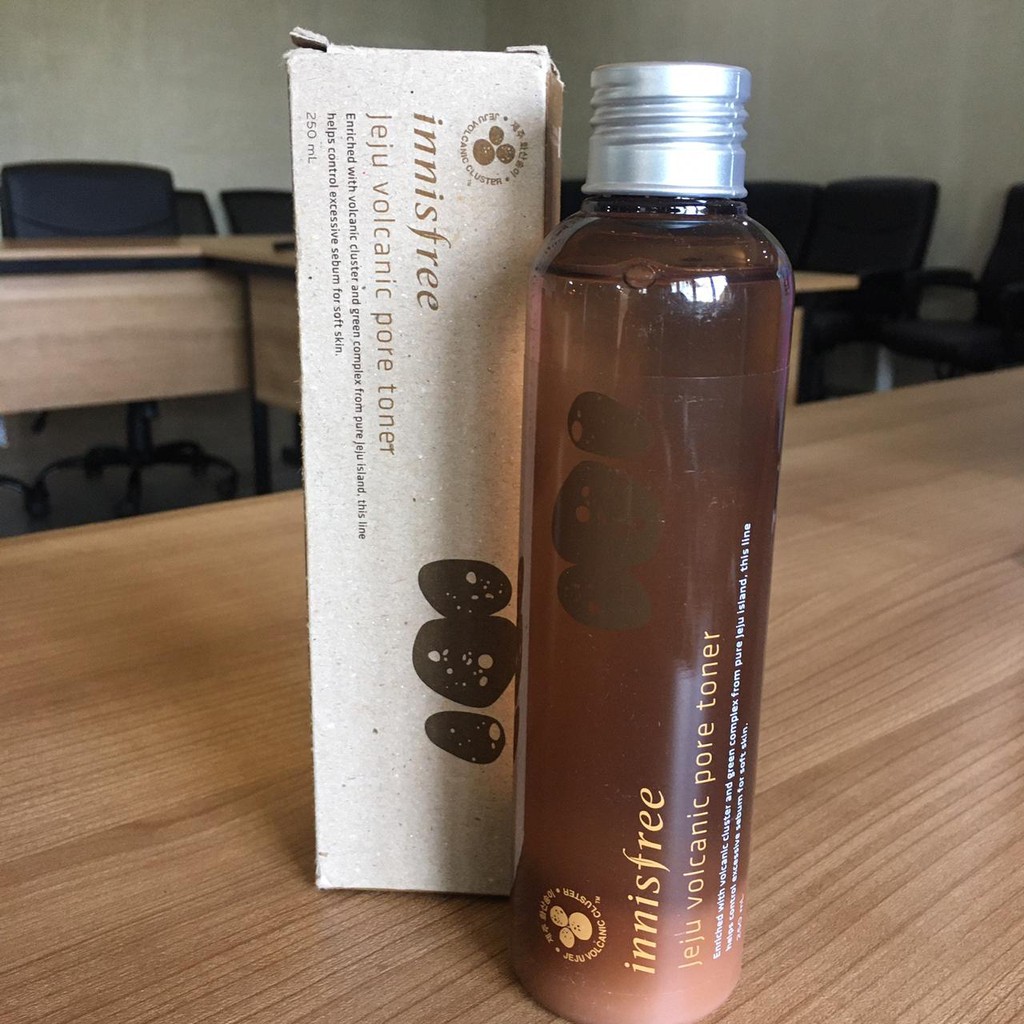 INNISFREE JEJU VOLCANIC PORE TONER