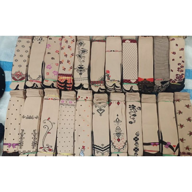 12 pasang kaos kaki jempo krem motif Dewasa