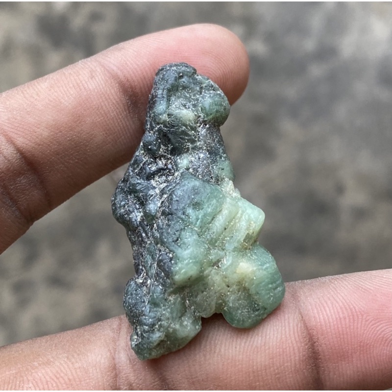 Batu Bongkahan Zamrud Colombia Natural Zambian Emerald Rough Batu Bahan Jamrud buat koleksi CT 76