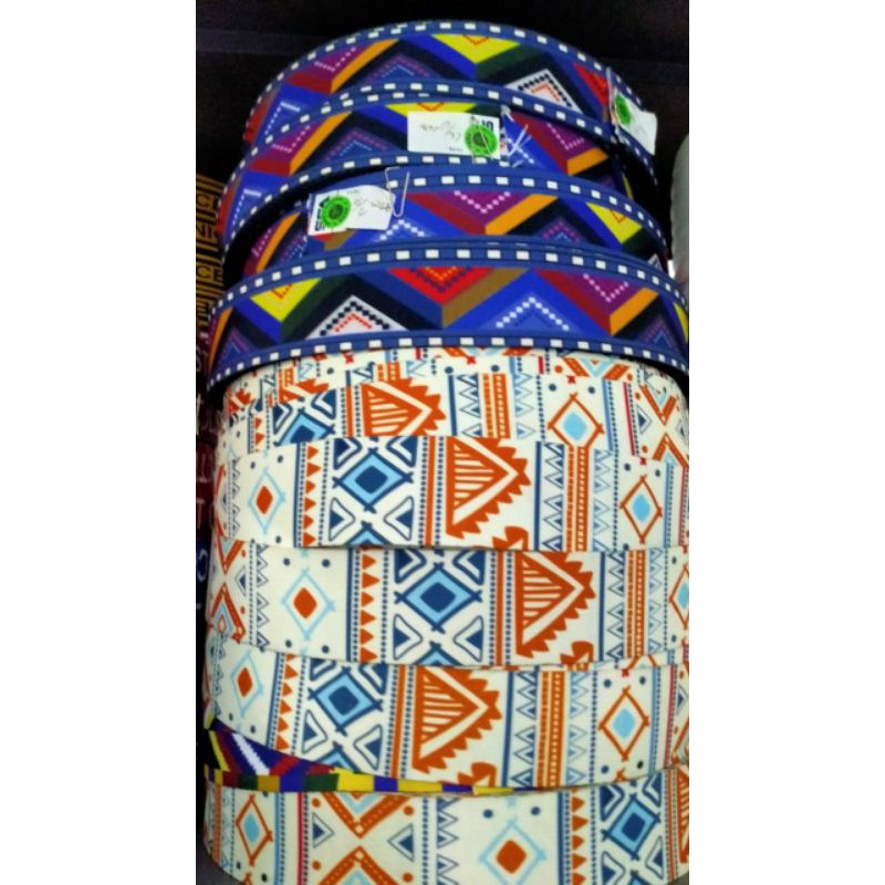

(1roll=36m)Bisbanmotif3.8cm