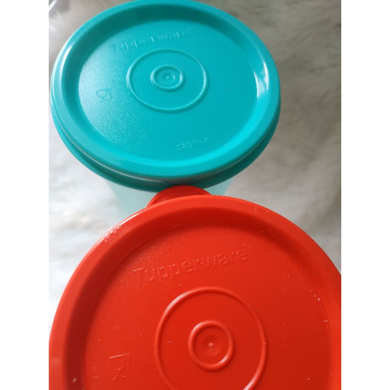 Giant Tumbler Tupperware