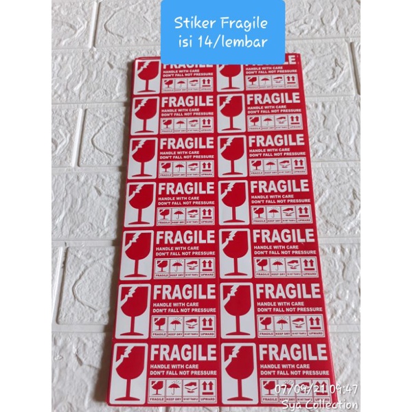 

Stiker Fragile Pengaman Paket