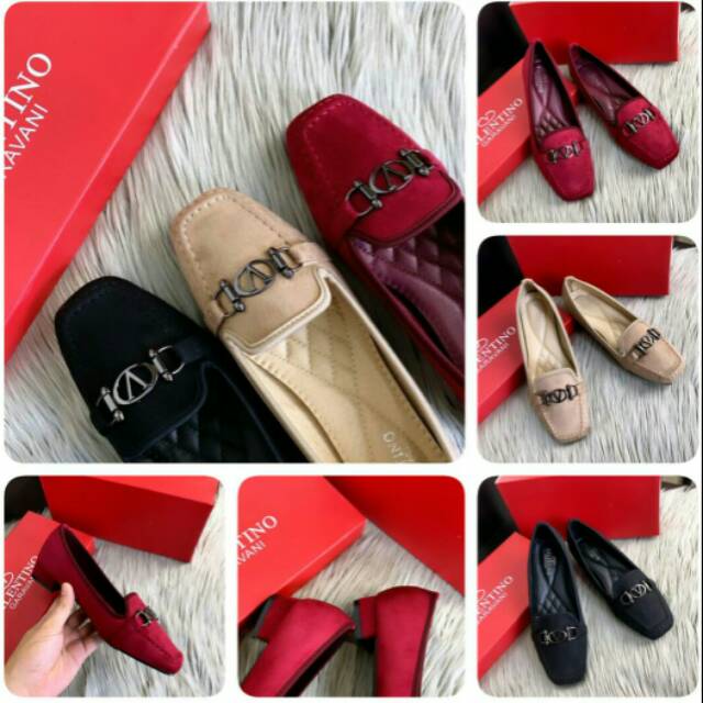 Sepatu Valentino garavani