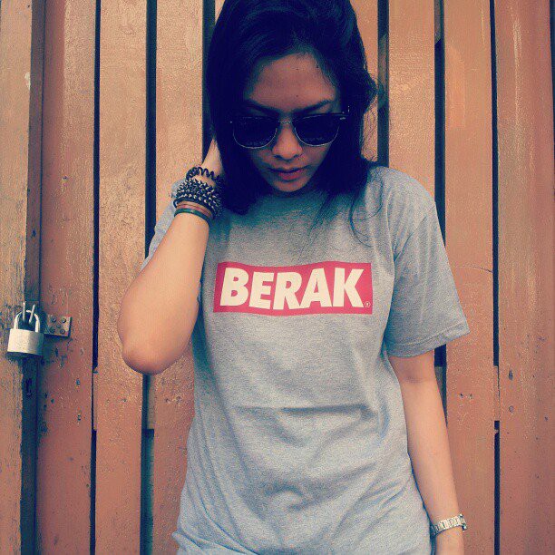 TSHIT/BAJU BERAK