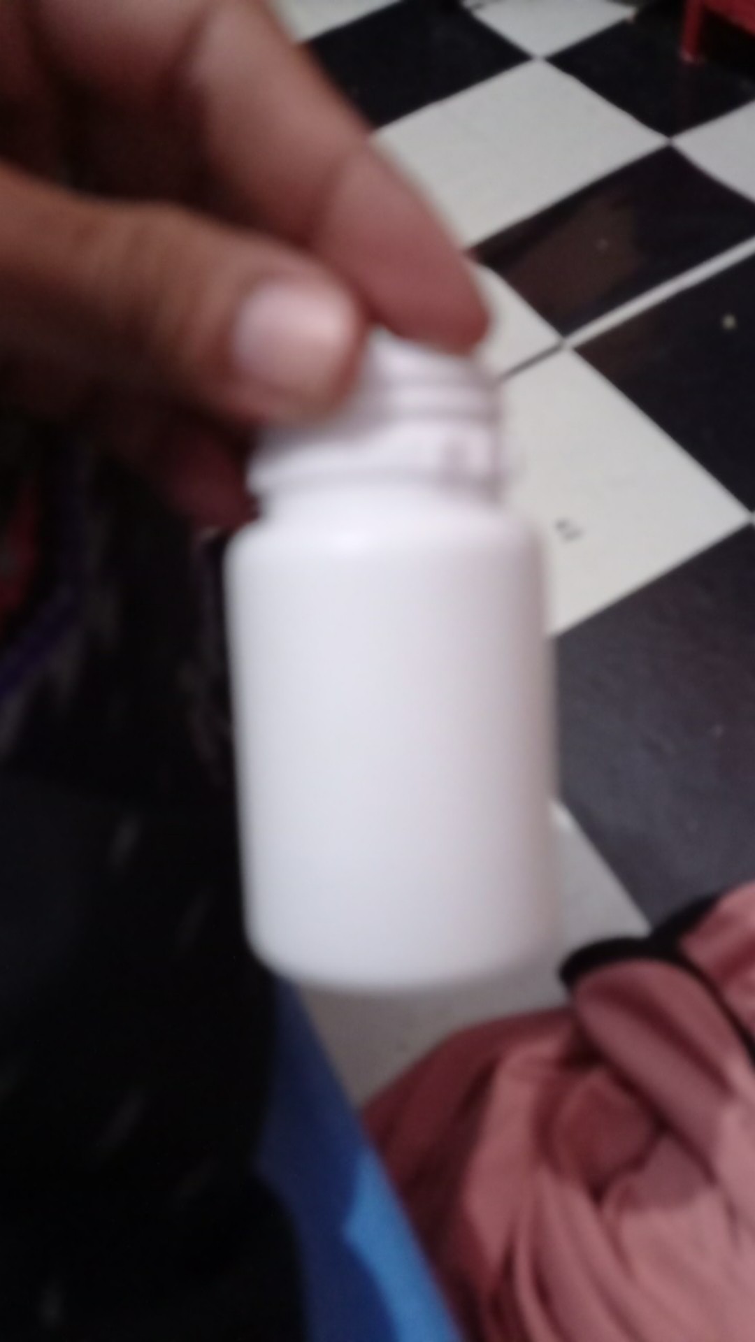 Botol Hdpe 100 Ml / Botol Kapsul 80 / Botol Putih Susu / Boto Ester C