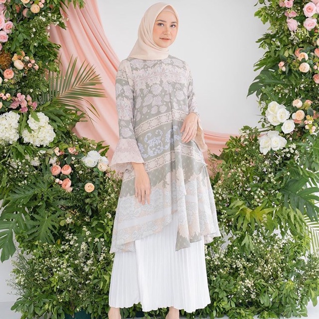 Jeumpa Tunic olive by haidee orlin