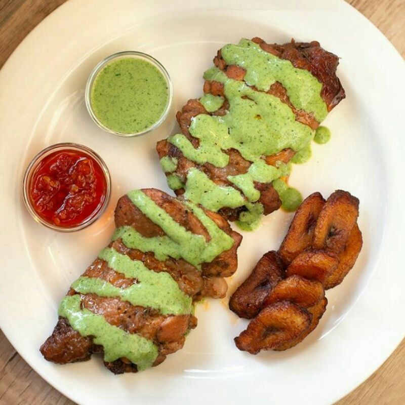 

Ayam Afrika 250gr ( Small Box )