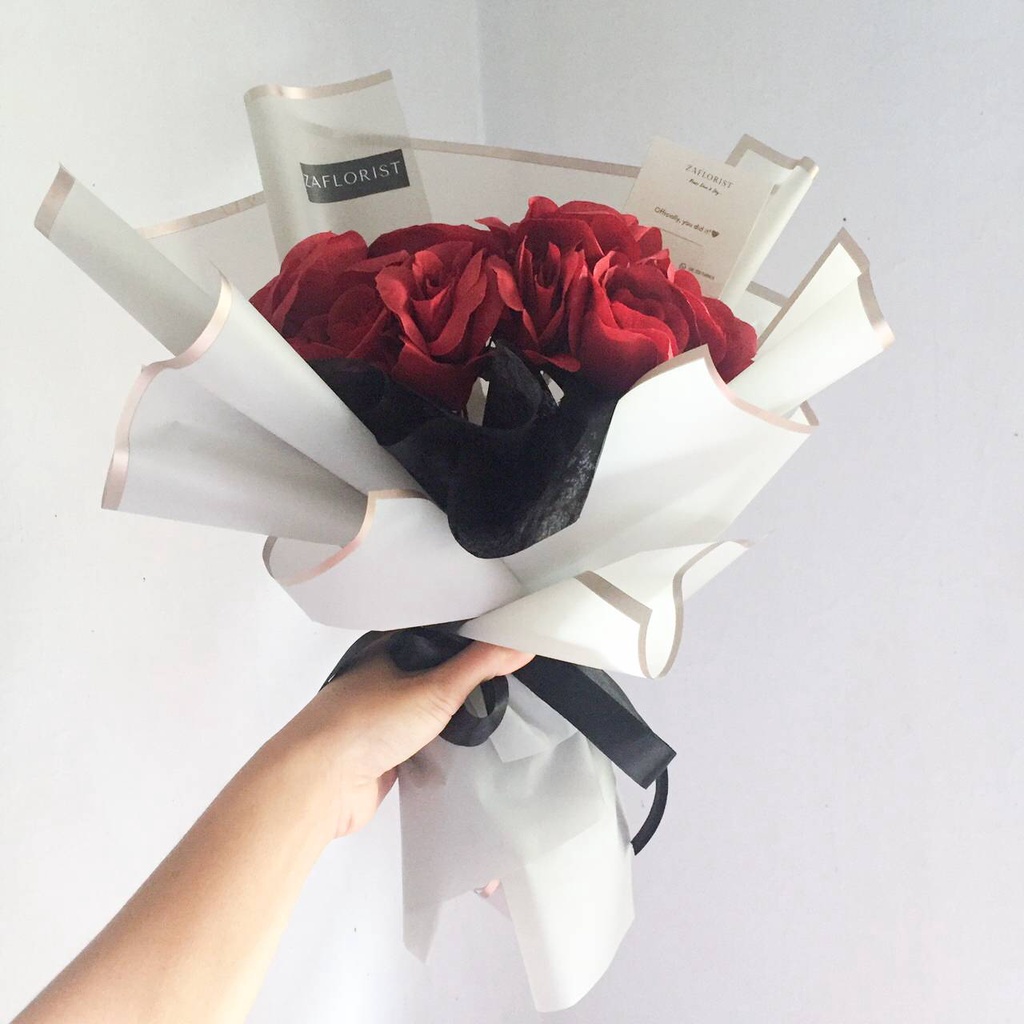 Flower Bouquet Mawar, Bouquet Ulang Tahun, Bouquet Wisuda
