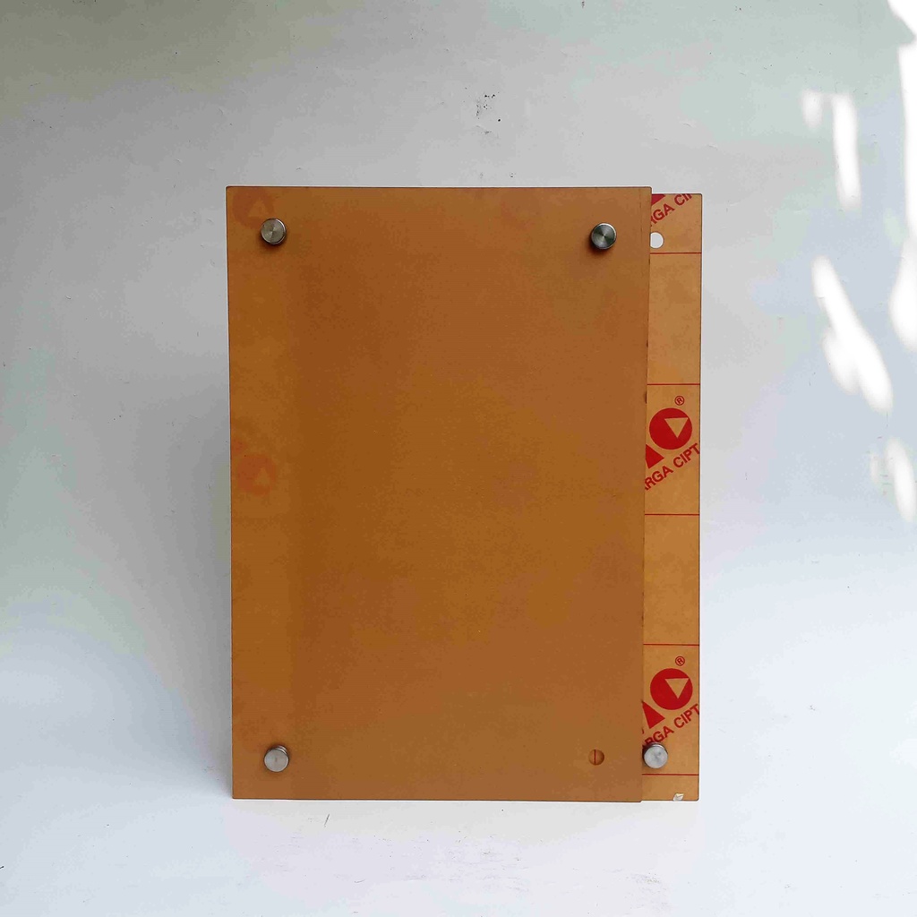 Frame Akrilik, Frame untuk Poster Kesehatan