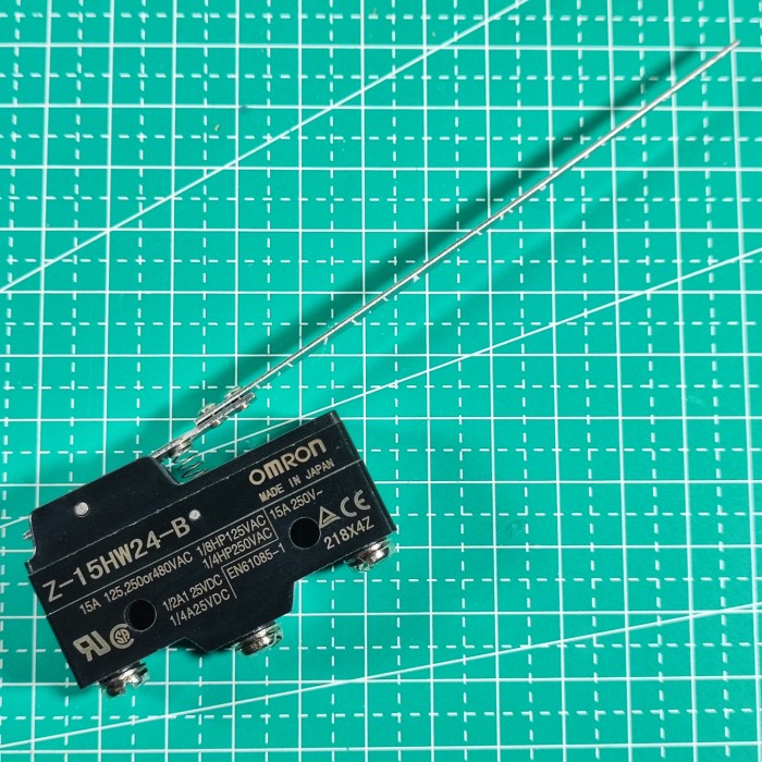 MICRO SWITCH LIMIT SWITCH Z-15HW24-B OMRON