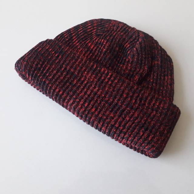 Short beanie hat skate series misty maroon/beanie hat skate maroon misty