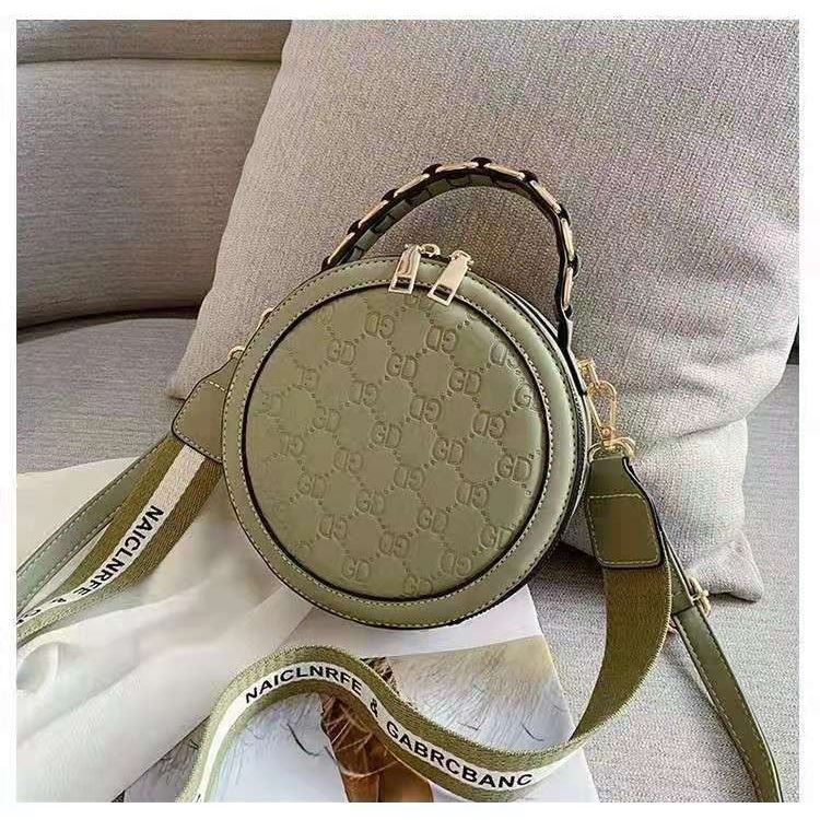 TAS SELEMPANG BULAT C536 B2496 W7024 A313474 TAS FASHION TAS SELEMPANG BULAT C536 B2496 W7024 A313474 TAS FASHION