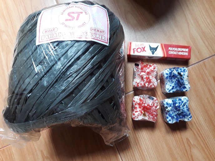 Kapur Barus/pewangi Lemari