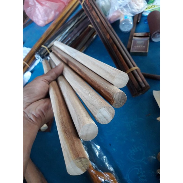 Tangkringan bulat kayu jati original halus untuk burung wambi, kakak tua
