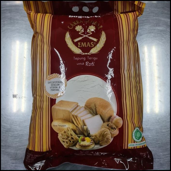 

Tepung Cakra Kembar Emas Terigu Premium Protein Tinggi Roti 5 Kg
