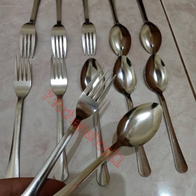 Paket 24pcs sendok garpu makan tebal polos / sendok dan garpu stainless / sendok garpu polos 24pcs (2lusin)