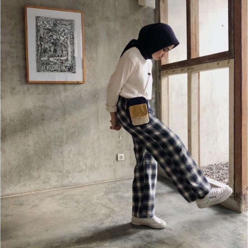 Celana Kulot Wanita Korean Style Motif Kotak Kotak