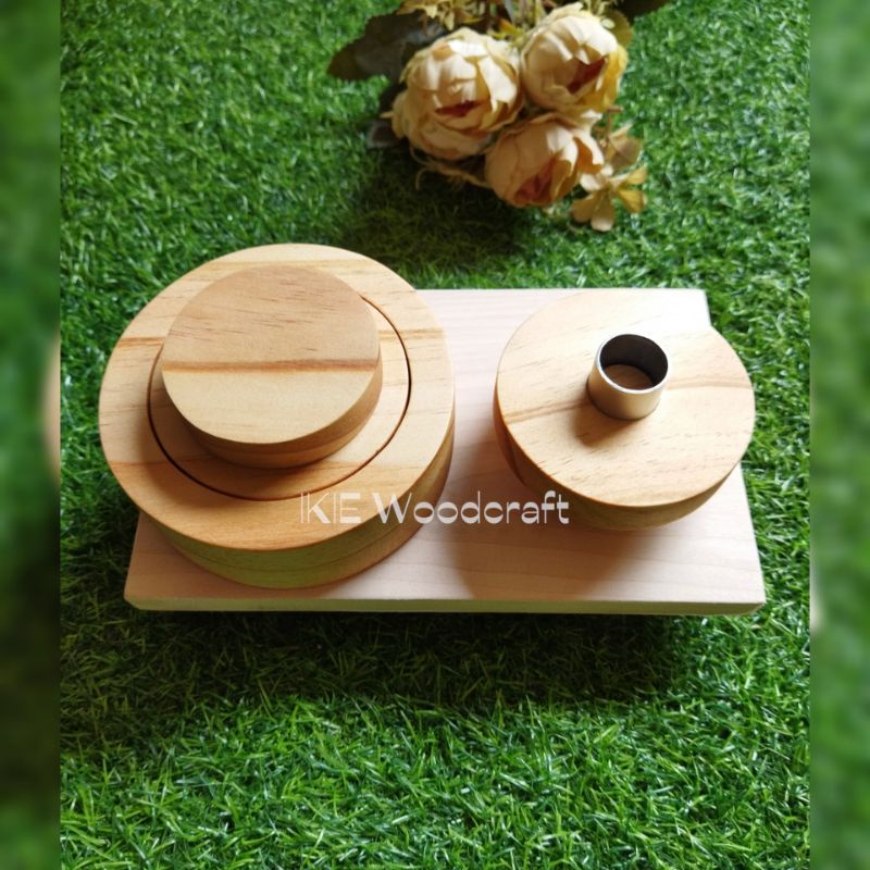 IKIE Cetakan Donat Set Kayu