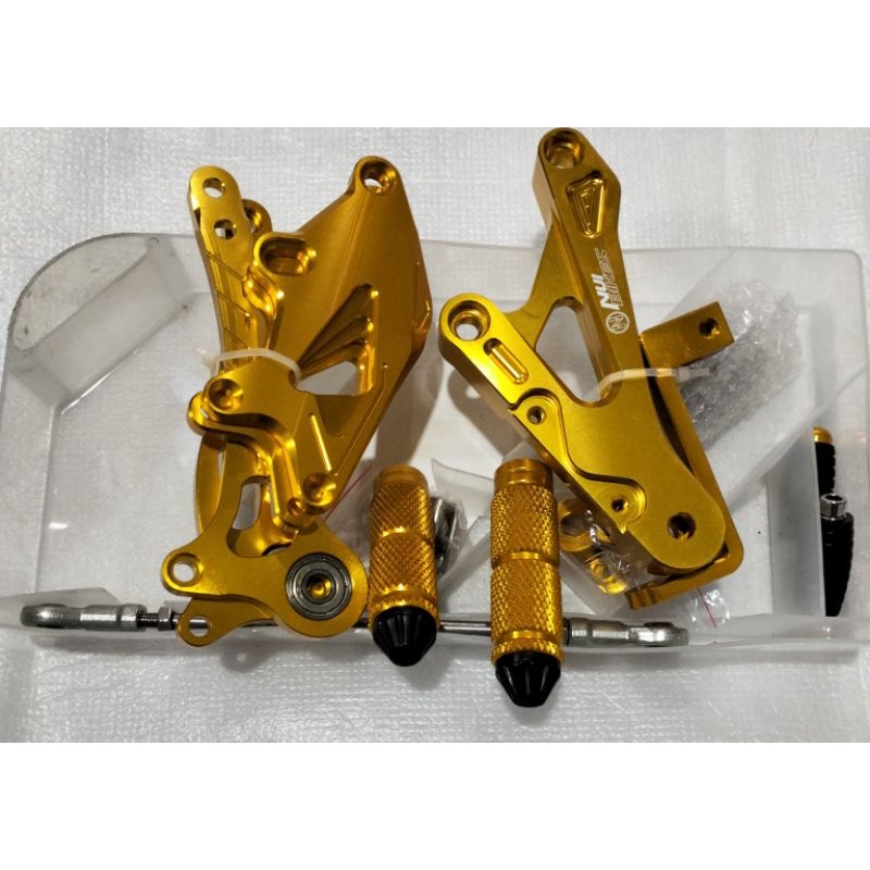 FOOT STEP UNDERBONE UNDERBON NINJA R RR  NUI GOLD