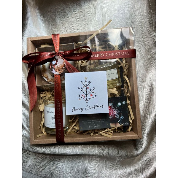 

BOX HAMPERS 19.5X19.5X6cm (minimal order 10pcs)