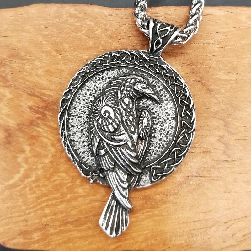 Kalung Liontin Gagak Viking Bahan Stainless Steel Untuk Aksesoris Perhiasan