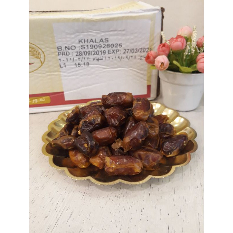 

Kurma khalas 1 kg