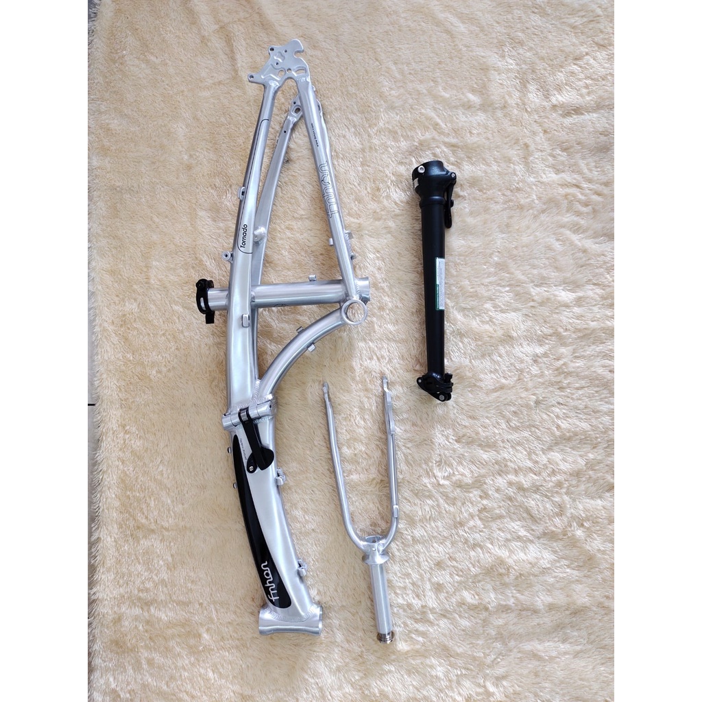 Frame Set Fnhon Plus HP Handlepost Tornado Silver Hitam Discbrake Db Disc Brake 20 22 inch Silver Hitam