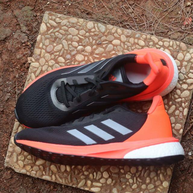 adidas astrarun m boost