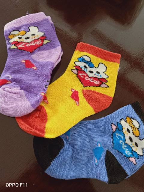 KAOS KAKI BAYI (3 pcs)