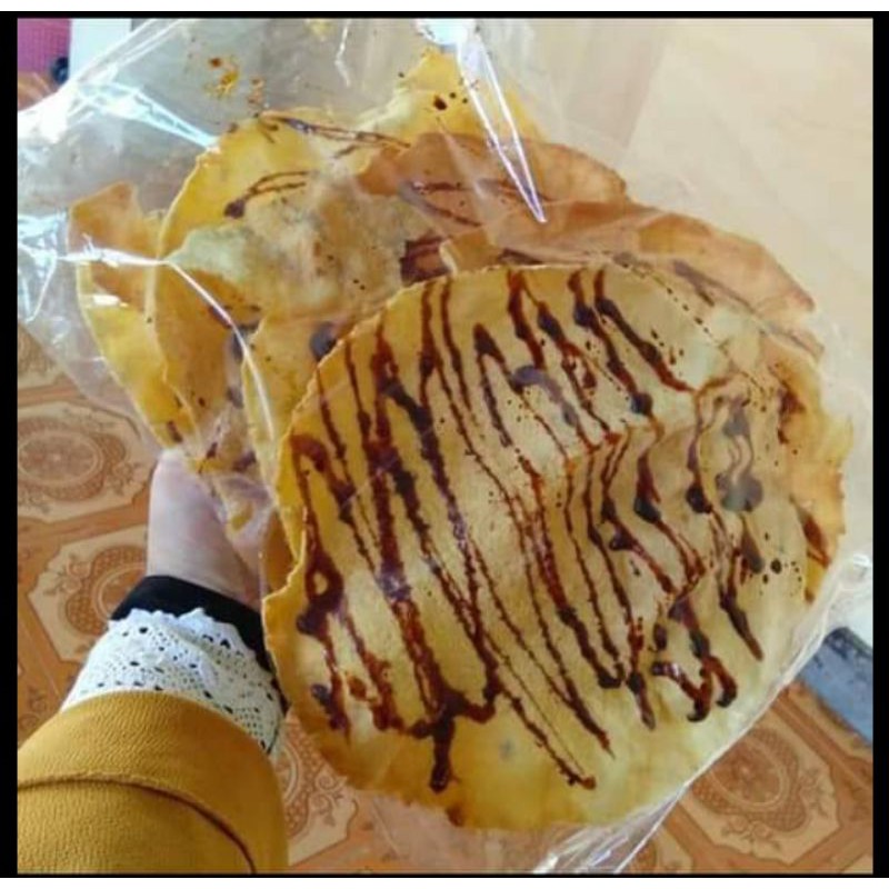 

Kuge - Kerupuk Ubi Gula Merah - isi 5 keping jumbo