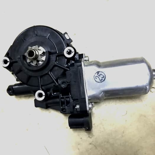 motor regulator power window pajero sport triton ( DENSO )
