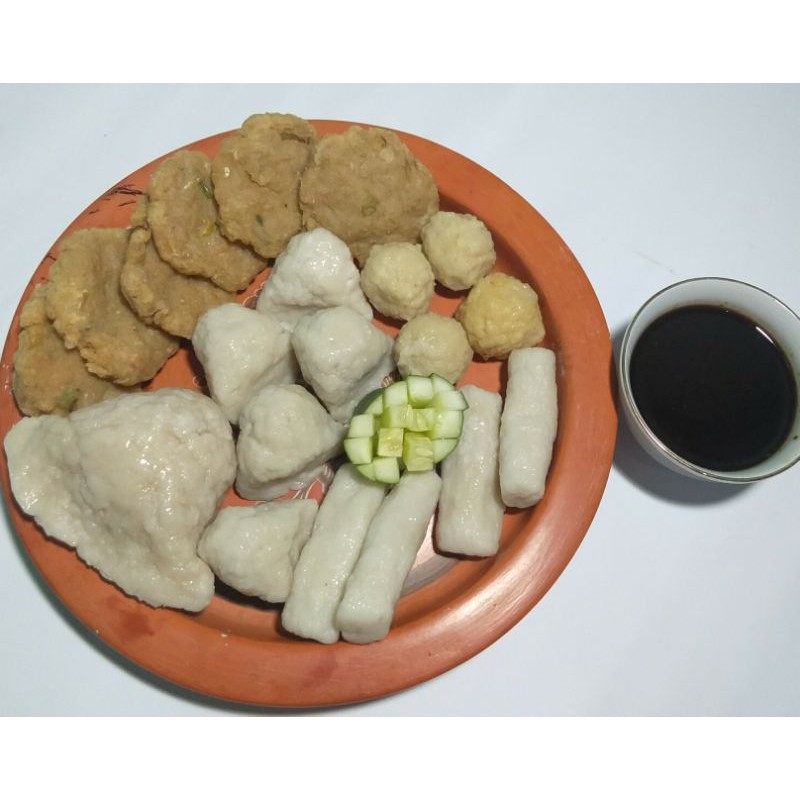 

Pempek Asli Palembang (Isi 20 pcs)