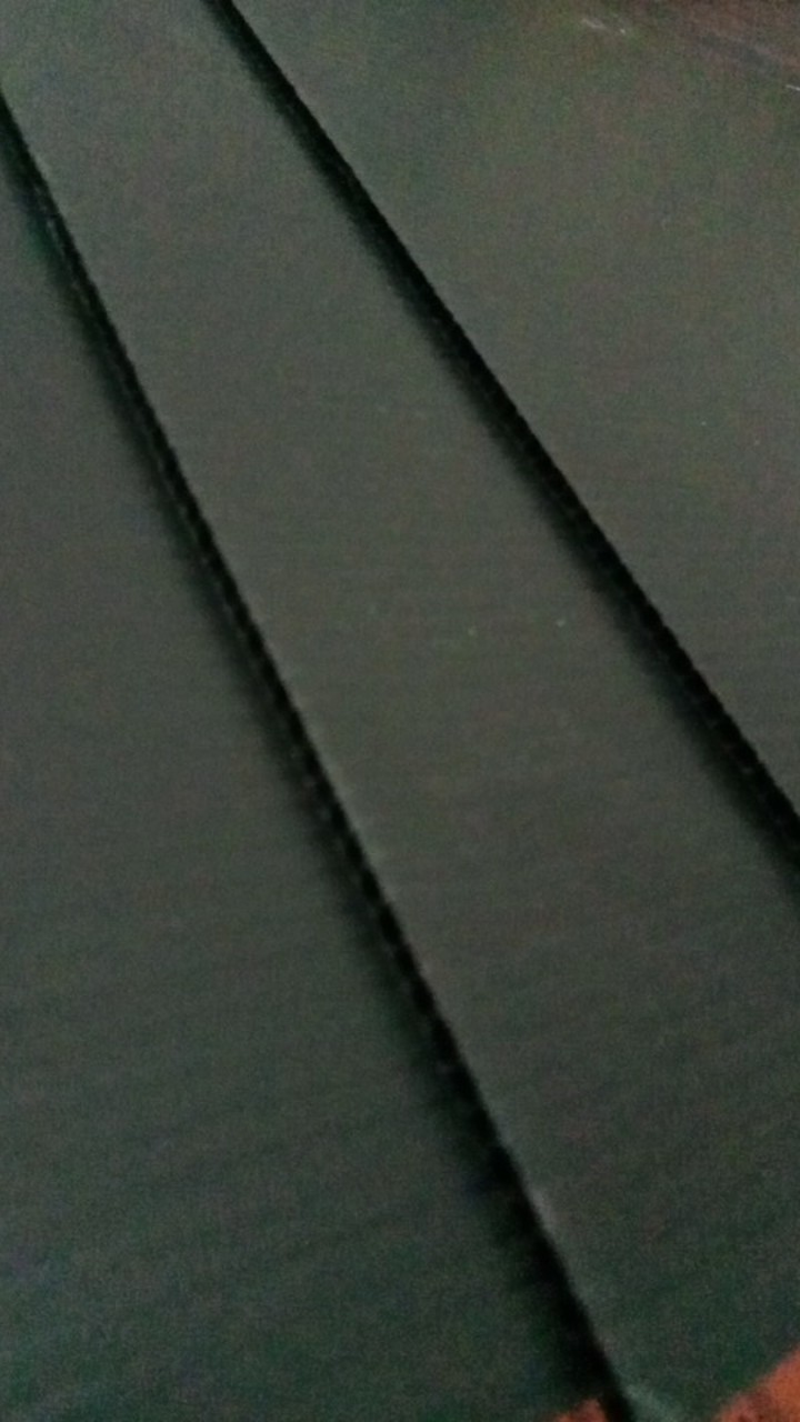 Impraboard ( Tanpa Lubang ) Dimensi : 31cm X 39cm X 3mm