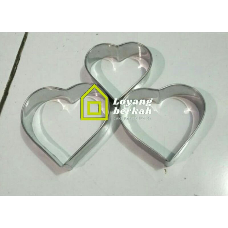 

Ring Burger / Roti / Ring Cutter Bentuk Ati/Love
