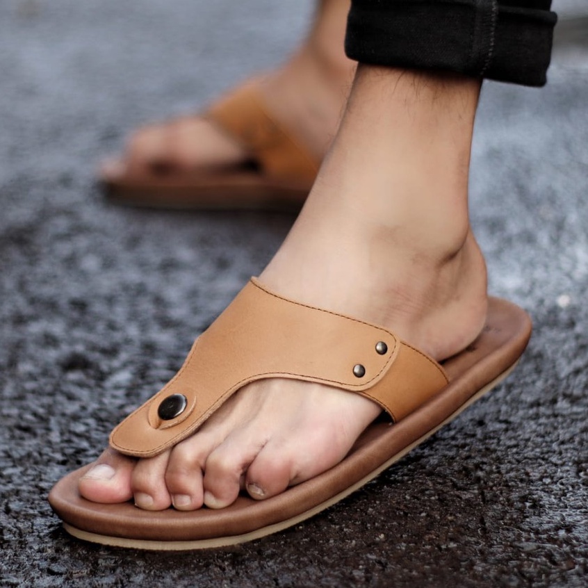 MOLK|Sandal Kulit Pria Santai Kasual Original Brand Distro Murah Sendal Pria Keren Hangout Jalan