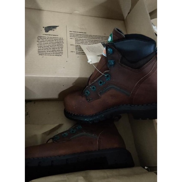 RED WING SAFETY SHOES #3526 STOCK LAMA