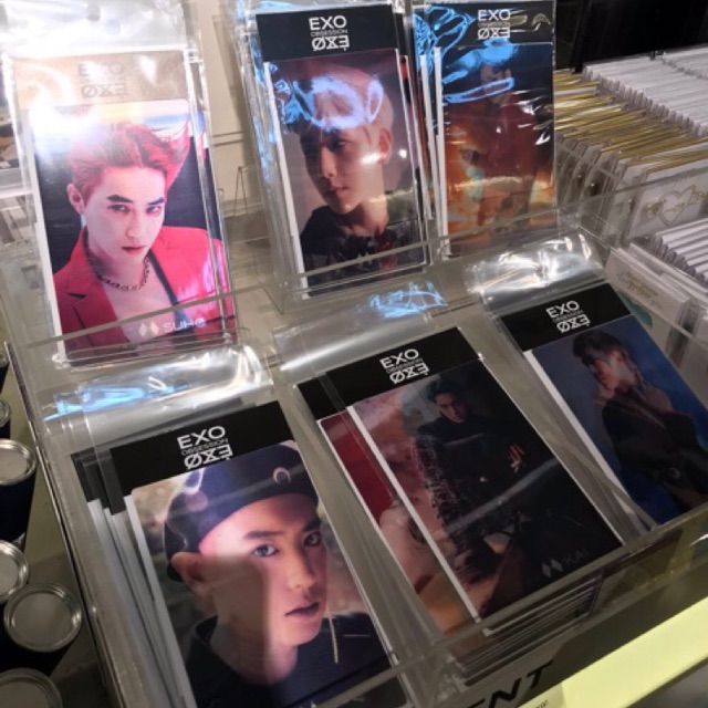 SM TOWN SUM - EXO OBSESSION GOODS LENTICULAR CARD SET, STANDEE+HOLO PC SET, ID CARD SET