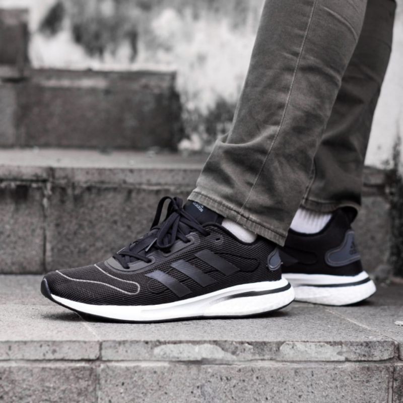 SEPATU ADIDAS SUPERNOVA BOOST BLACK BLACK WHITE ORIGINAL