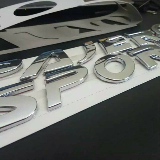 Engine Hood Emblem PAJERO SPORT / Logo Pajero / Logo Kap Mesin Pajero