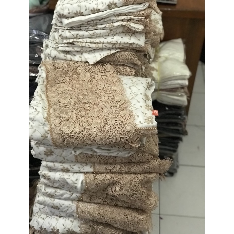 Mukena Sutra Prada Renda Kalung Plus Swarovsky Warna Milo Murah