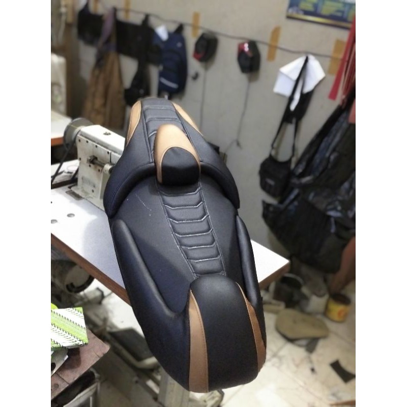 jok yamaha aerox 155- Jok aerox 155-Jok motor aerox 155