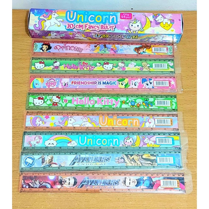 

Penggaris Mistar Panjang 30 cm Karakter Kartun