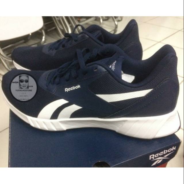 Sepatu Running Reebok lite plus 2.0
