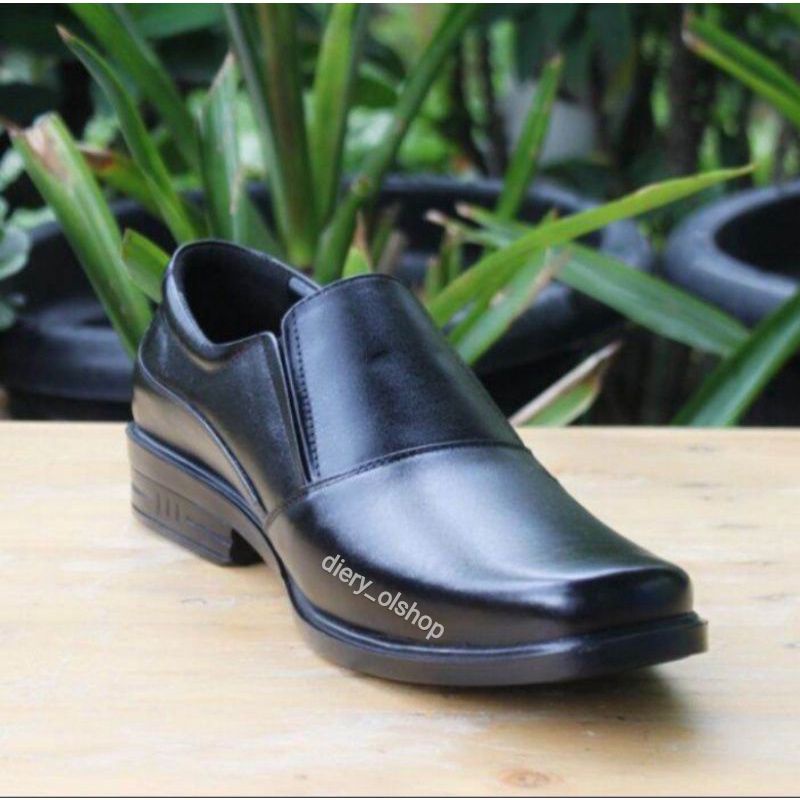 sepatu pantofel kantor pria, pantofel murah