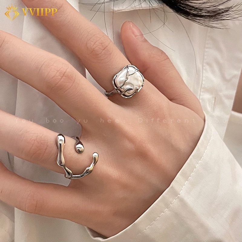 2pcs / Set Cincin Mutiara Irregular Warna Silver Untuk Wanita