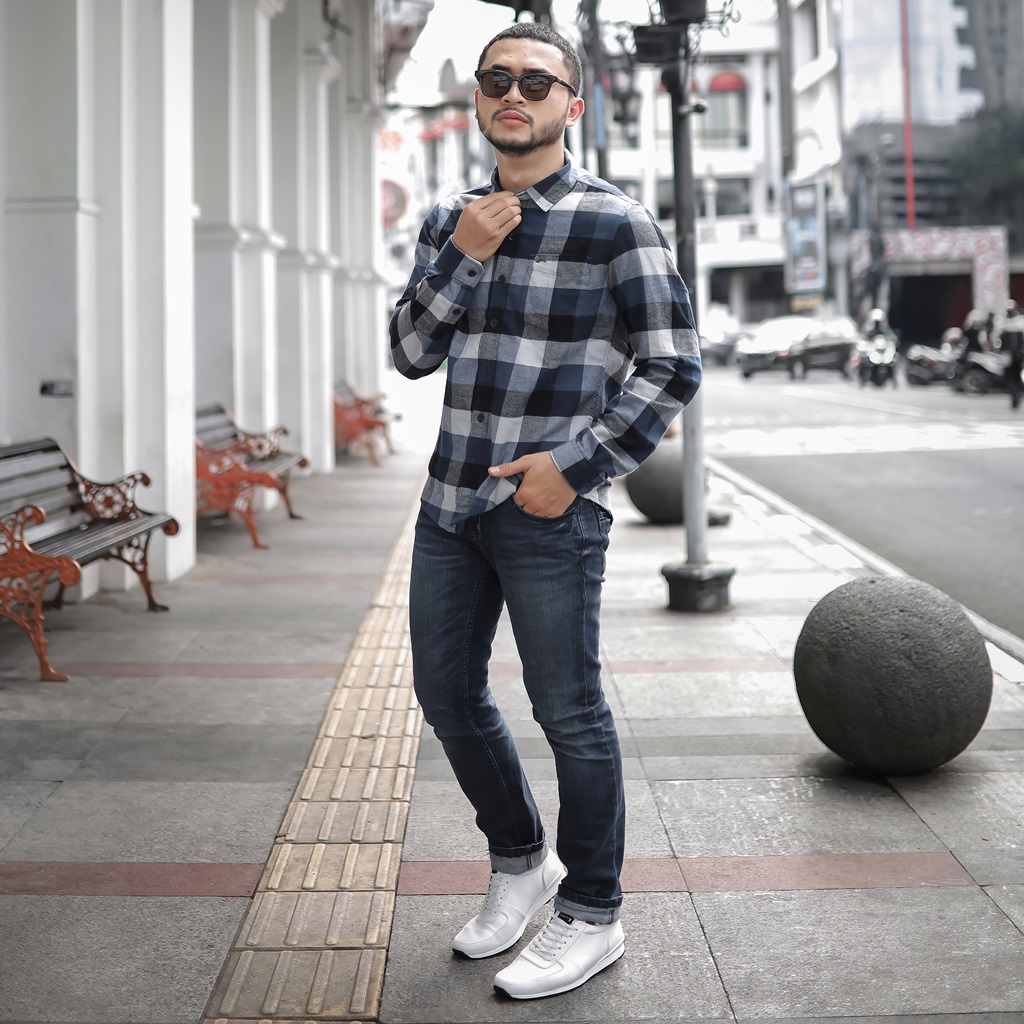 ALLEGRO SERIES ORIGINAL x REYL MAN Sepatu Sneakers Pria Kets Tali Formal Casual Jalan Santai Hangout Main Kondangan Sekolah Kuliah Kerja Kantor Distro Fashion Simple Sport Shoes Semi Kulit Premium Skate Footwear Full Black White Light Brown Keren Terbaru