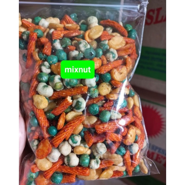 

KACANG_CAMPUR/KACANG_MIX/SNACK_MURAH_KILOAN250gr